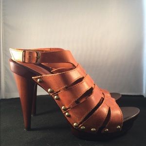 Charles David Orange Leather Scrapie Sandals Heels